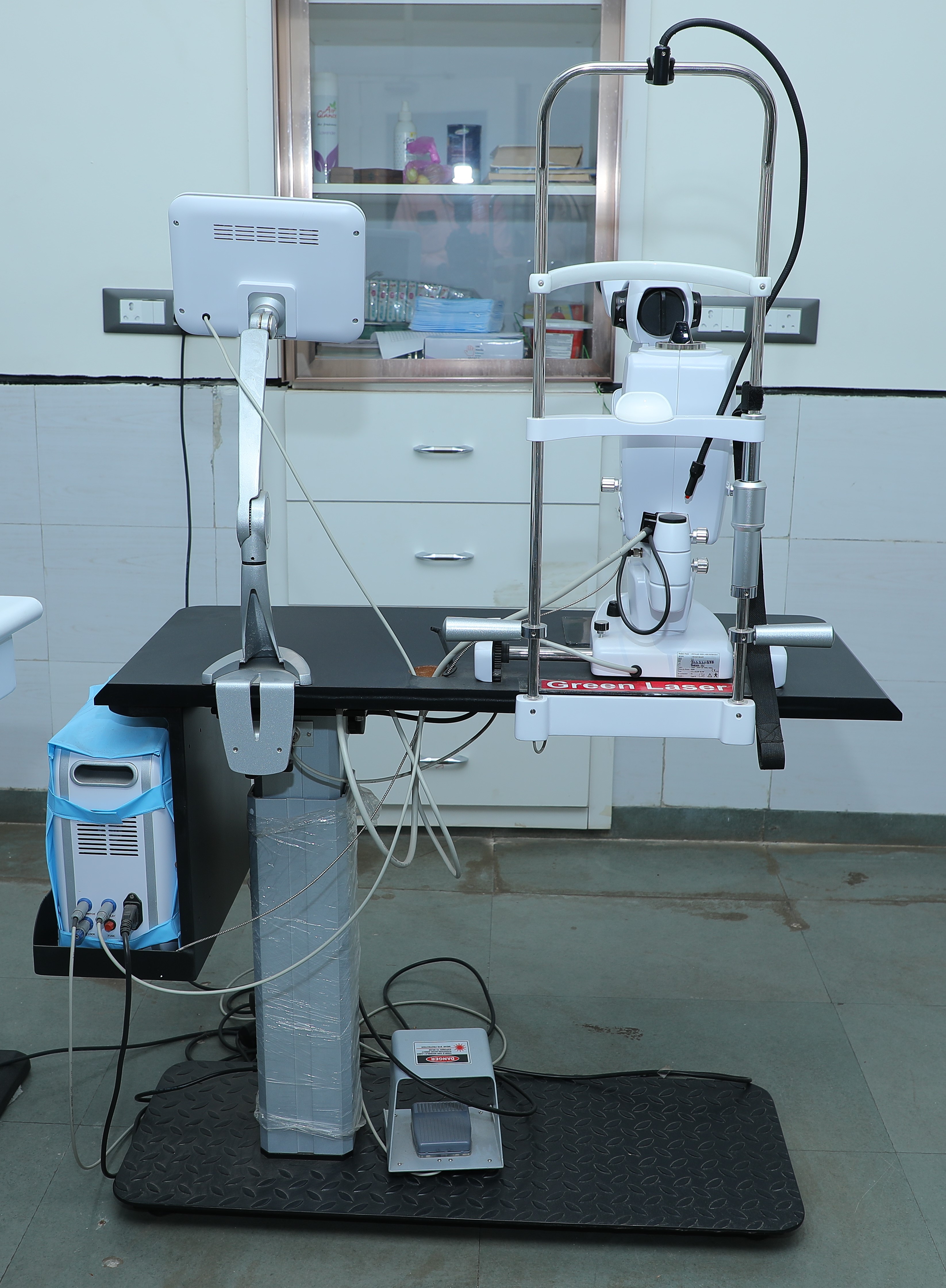 Green Laser (Appasamy)